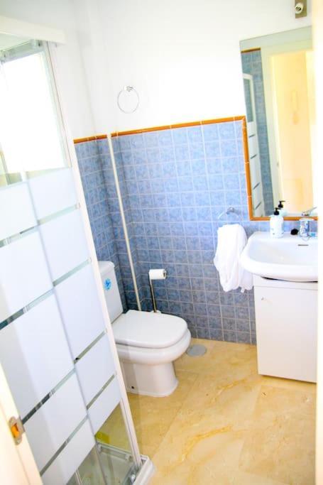 Atico Con Gran Terraza A 50 Metros De La Playa De Casares Apartment San Luis de Sabinillas