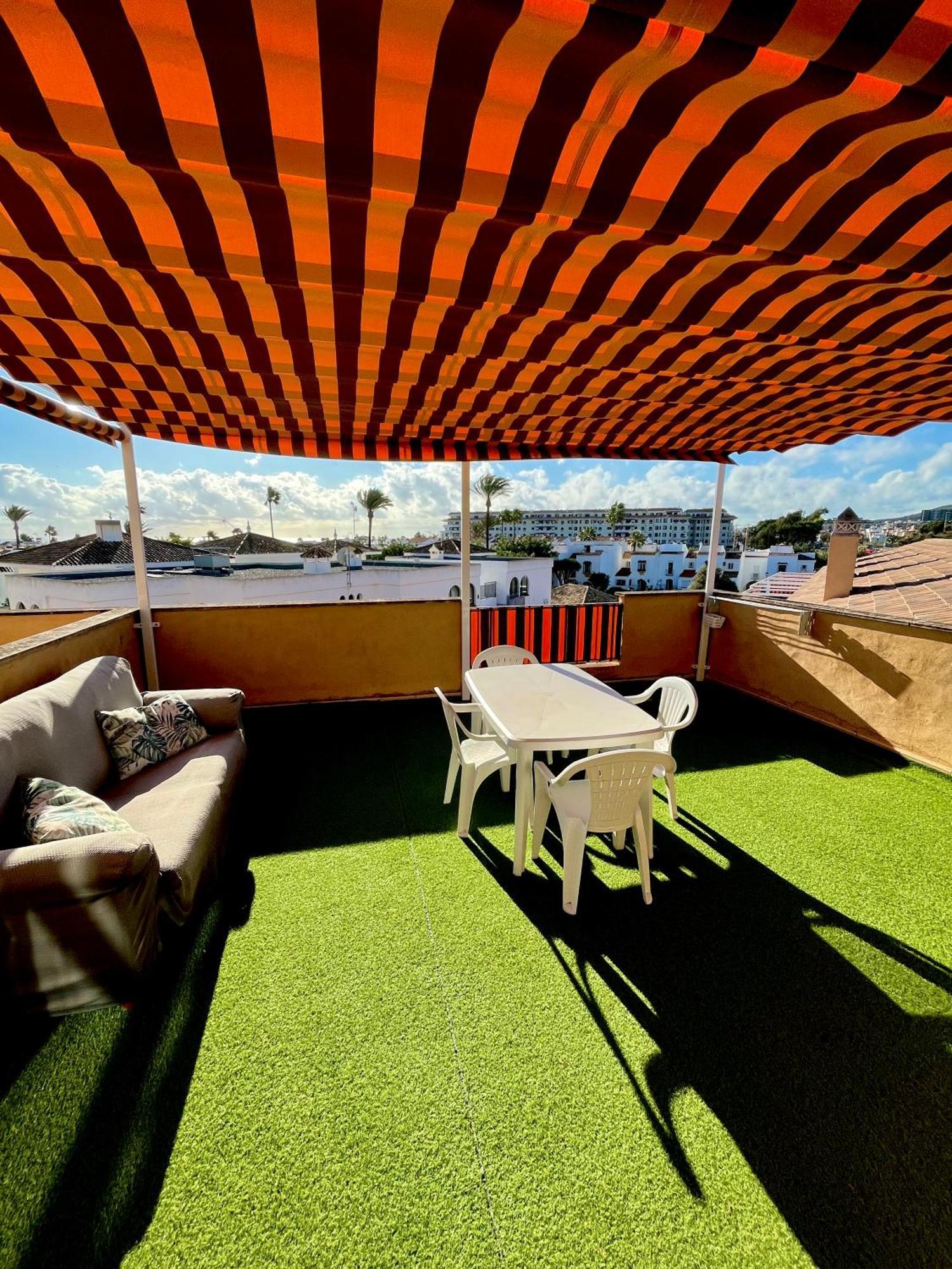 Atico Con Gran Terraza A 50 Metros De La Playa De Casares Apartment *